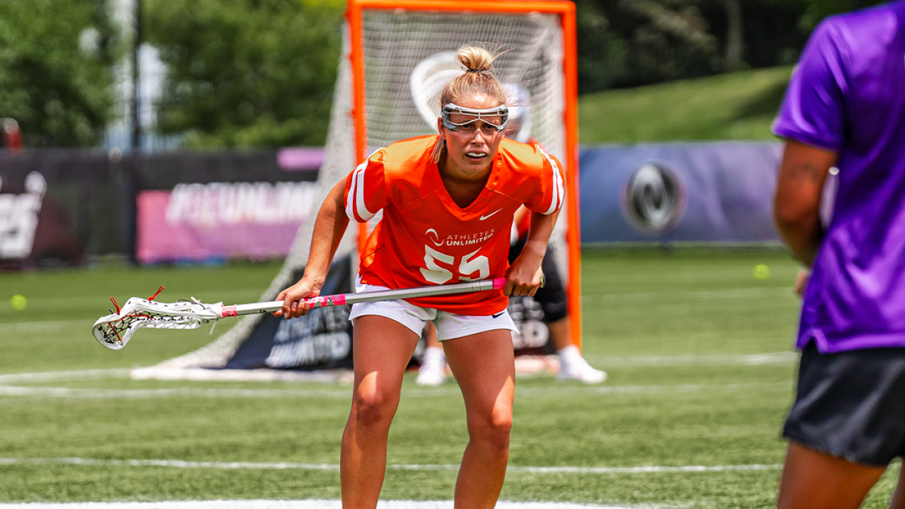 Abby Bosco plays defense during an Athletes Unlimited game.